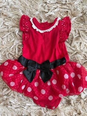 Disney baby Minnie Mouse bodysuit